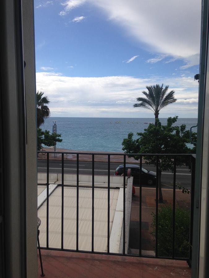 Caffe Riviera Aparthotel Cagnes-sur-Mer Ruang foto