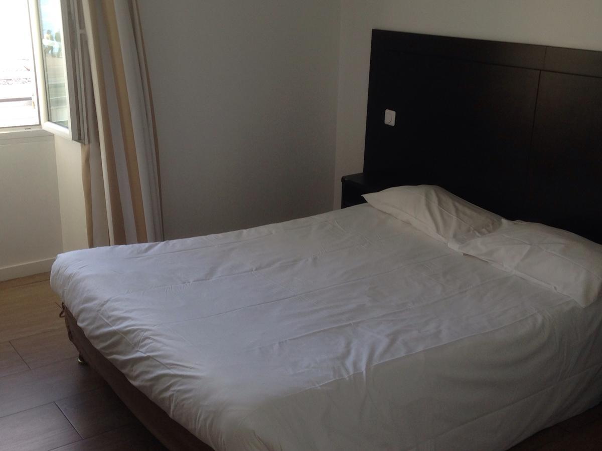 Caffe Riviera Aparthotel Cagnes-sur-Mer Bagian luar foto